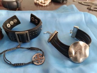 Bracciali in pelle vintage