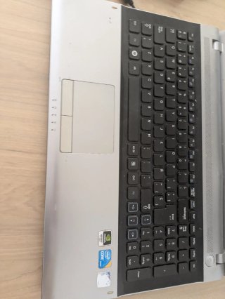 Samsung RV511 Portátil 8GB RAM SSD