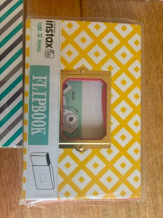 Cámara Instax Mini 41 + Kit Accesorios