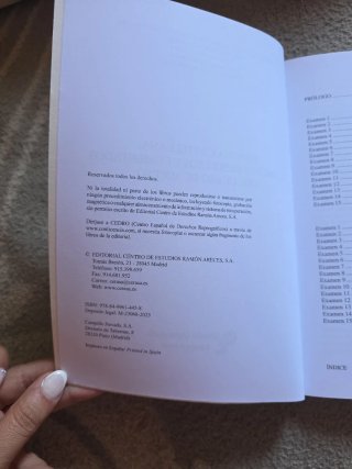 Lengua Castellana: Exámenes resueltos y comenta...