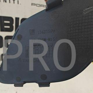 TAPA GANCHO DELANTERO OPEL ASTRA USADO 13423599