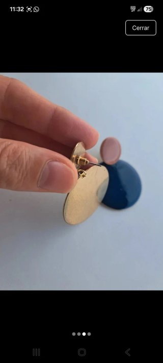 Orecchini circolari blu e marrone