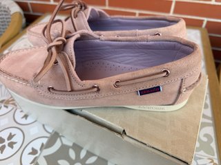 Náuticos Sebago rosa empolvado talla 40