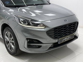 FORD Kuga 2.5 Duratec PHEV ST-Line desde 279€/mes*