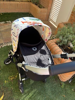 Bugaboo Bee 5 silla + capazo. Capota multicolor.