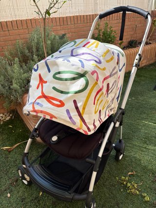 Bugaboo Bee 5 silla + capazo. Capota multicolor.