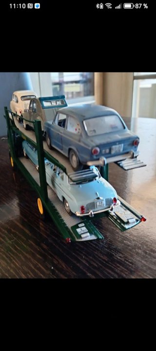 Camión Pegaso 1060L Tradisa Coches