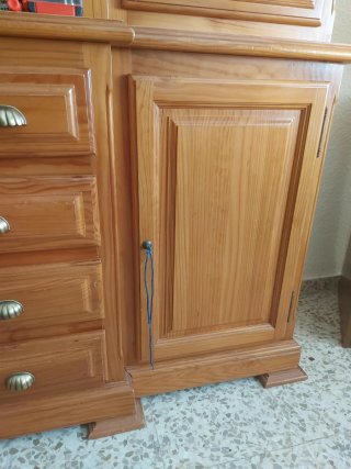 Mueble Comedor Madera y Cristal