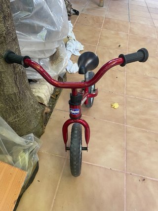 Bicicleta de aprendizaje Chicco Red Bullet