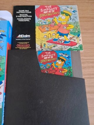 I Simpson Bart contro i Mutanti Spaziali NES