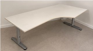 Escritorio esquinero blanco grande