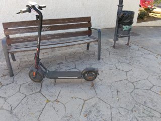 Patinete Navee V25