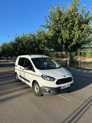 Ford Tourneo Courier 2015