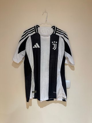 Camiseta Juventus Vlahovic Adidas Talla M