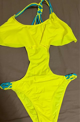 Bañador mujer volantes y trenzado talla M/L