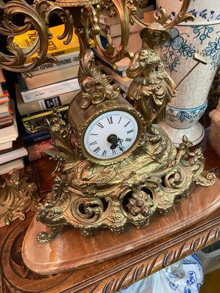 Reloj antiguo dorado