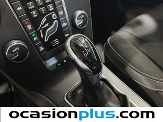 Volvo V40 T2 Momentum Auto 90 kW (122 CV)