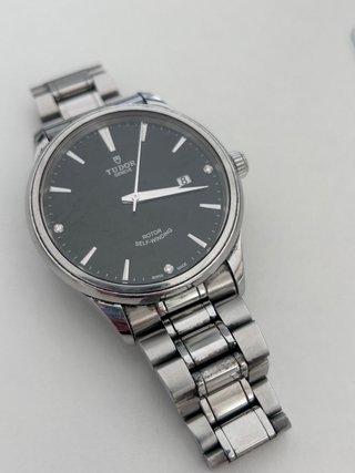 Tudor 12700 Novo Preto e Prata