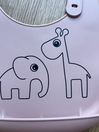 Babero Done By Deer Rosa Jirafa Elefante