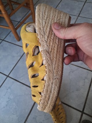 Zapatos esparto 1€ tacón alto talla 38