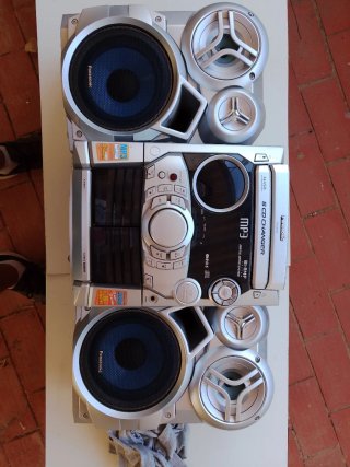 Minicadena Panasonic SA-AK320 5 CD MP3