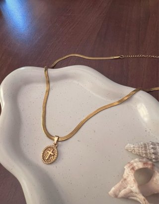 Collana Croce Vintage Gold | Acciaio Inox