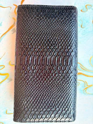 Cartera Uterqüe piel negra