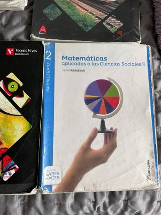 Living English 1 Bachillerato. Student's book