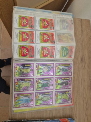 Álbumes Adrenalyn 2016/17 y 2017/18 y Caja