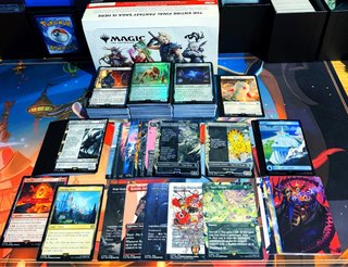 Lote cartas Magic Final Fantasy con especiales