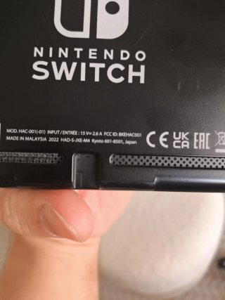 Nintendo Switch V2 + Funda Zelda + 128GB
