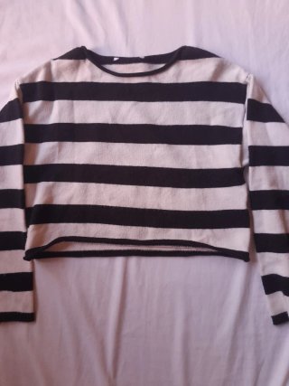 Jersey de rayas blanco y negro