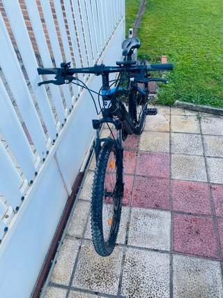 Bicicleta Eléctrica Montaña Negra/Azul