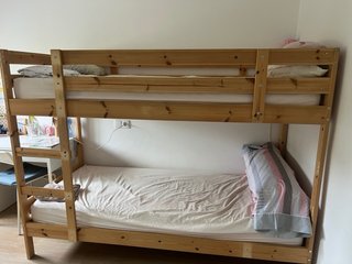 Literas de madera Ikea