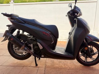 Honda SH 300
