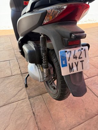 Honda SH 300