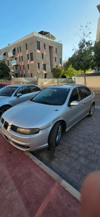 SEAT Leon 2004