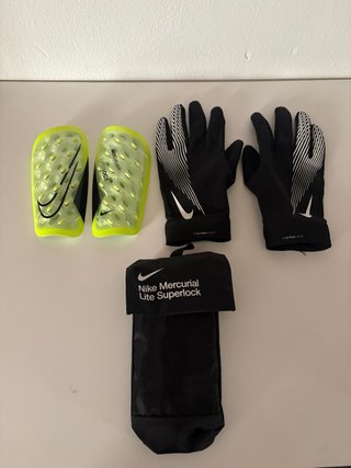 Pack Nike guantes + espinilleras de fútbol – 25 €