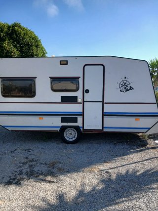 Caravana 750 kg