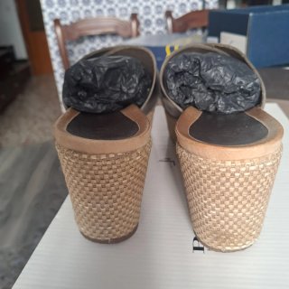 Sandalias Unisa Piel Marrón y Dorado Talla 38