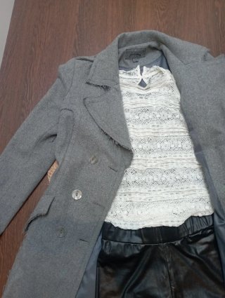 Conjunto chica T.S gris y negro