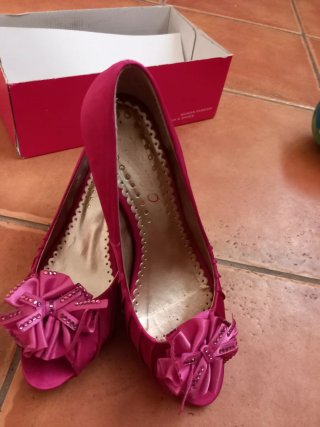 Zapatos de fiesta fucsia talla 37