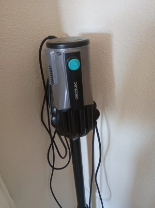 Aspirador Cecotec de cable