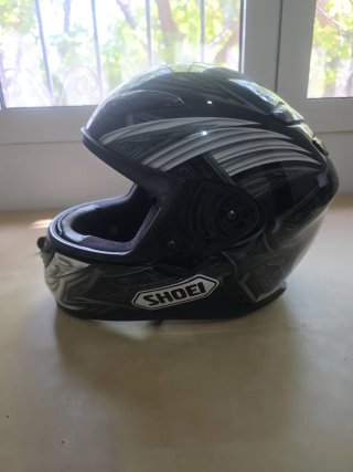 Casco SHOEI