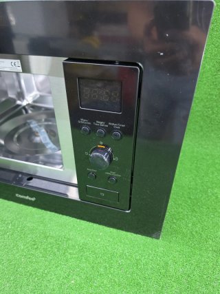 Microondas integrable Comfee CBMAG820BJL-BK