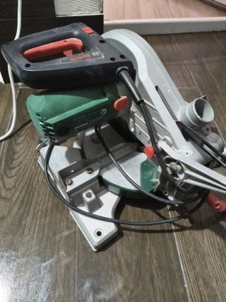 Ingletadora Bosch PCM 8