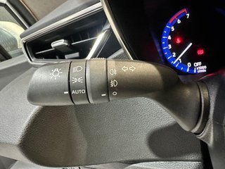 Toyota Corolla 1.8 125H ACTIVE TECH E-CVT
