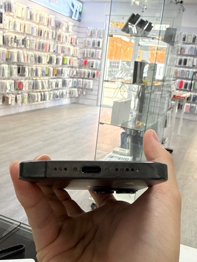 Iphone 15 pro 256GB 100%