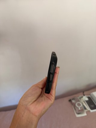 Capa Nomad Pele iPhone 16 Pro Max