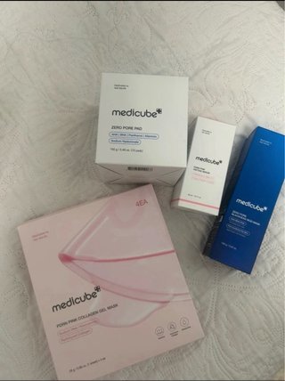Lote 4 productos Medicube nuevos